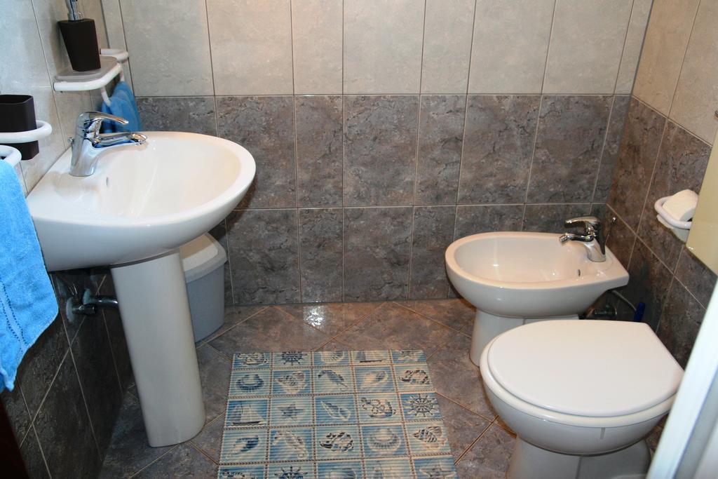 Korsa Apartment Sveti Lovreč Pazenatički Zewnętrze zdjęcie