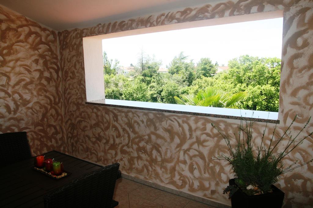 Korsa Apartment Sveti Lovreč Pazenatički Zewnętrze zdjęcie