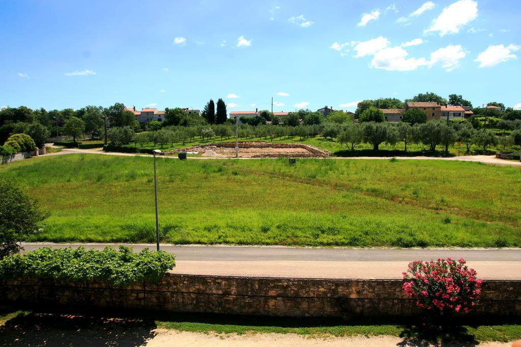 Korsa Apartment Sveti Lovreč Pazenatički Zewnętrze zdjęcie